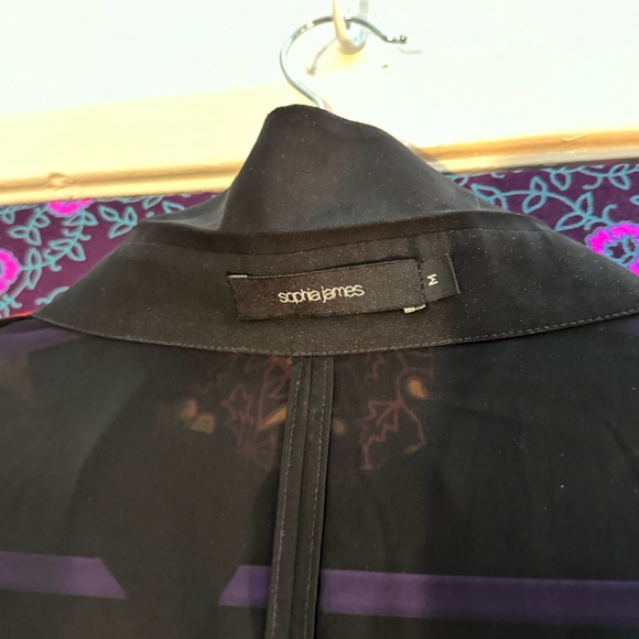 Sophia James- Rogue Top by BlackMilk Clothing- Size Medium- PC - Picture 8 of 9